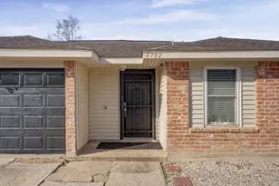 4702 Croker Ridge Rd, Houston, TX 77053 - Photo 6