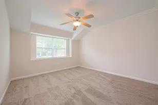 10306 Bob White Dr, Houston, TX 77096 - Photo 14