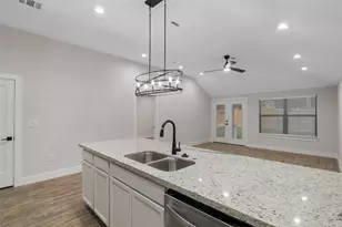 13018 Walden Rd, Montgomery, TX 77356 - Photo 8