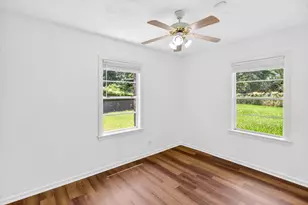 7822 Richland Dr, Houston, TX 77028 - Photo 10