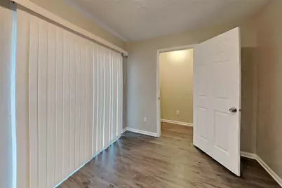 8022 Pine Falls Drive, Houston, TX 77095 - Photo 14