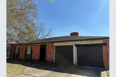 8426 Avington Road, La Porte, TX 77571 - Photo 2