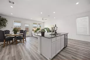 3241 Summercrisp Holw Ln, Pearland, TX 77581 - Photo 6
