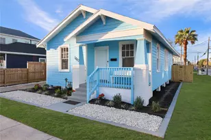 1802 Ursuline St, Galveston, TX 77550 - Photo 2