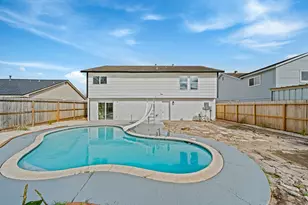 713 Sugar Hill Dr, La Porte, TX 77571 - Photo 1