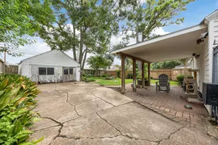 3836 Gramercy St, Houston, TX 77025 - Photo 18