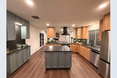 15826 Stonehaven Drive, Houston, TX 77059 - Photo 2