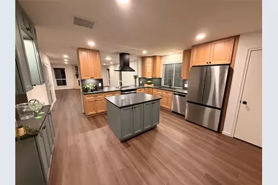 15826 Stonehaven Drive, Houston, TX 77059 - Photo 10