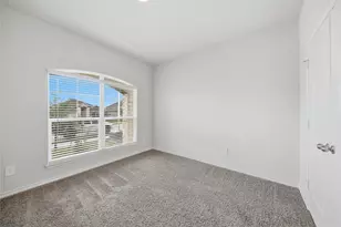 1010 Fannin St, Brenham, TX 77833 - Photo 28