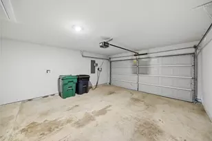 1010 Fannin St, Brenham, TX 77833 - Photo 8