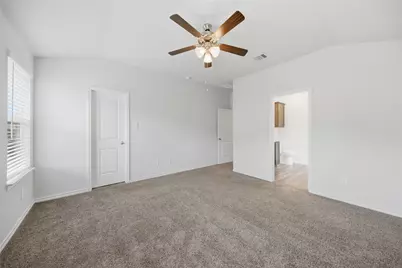 1010 Fannin Street, Brenham, TX 77833 - Photo 12