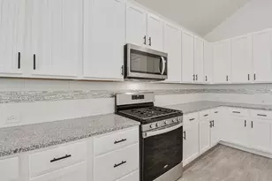 13207 Westmont Heights Ln, Houston, TX 77044 - Photo 12