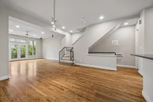5218a Rose St, Houston, TX 77007 - Photo 12