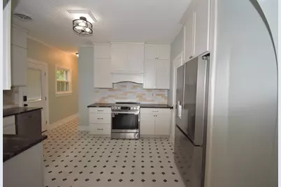 3205 Avenue K, Bay City, TX 77414 - Photo 6