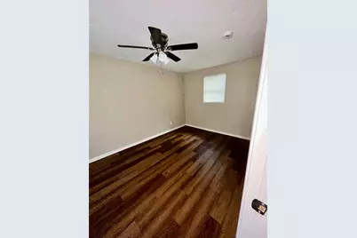 1729 Scott Street, La Marque, TX 77568 - Photo 10