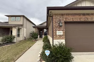 12302 Swae Lee, Houston, TX 77048 - Photo 2