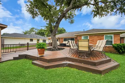 6403 Waltway Drive, Houston, TX 77008 - Photo 30