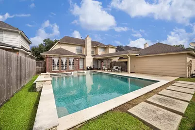 7915 Huddersfield Court, Spring, TX 77379 - Photo 2