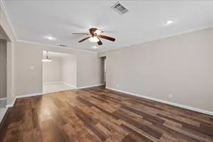 15443 San Jacinto St, Hamshire, TX 77622 - Photo 8