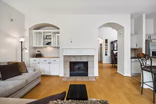 1264 Deerbrook Dr, Sugar Land, TX 77479 - Photo 8