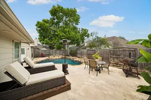 1264 Deerbrook Dr, Sugar Land, TX 77479 - Photo 28