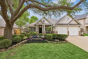 1264 Deerbrook Dr, Sugar Land, TX 77479 - Photo 4