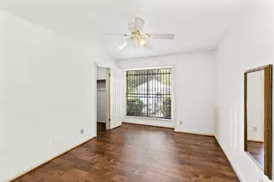 9106 Sharpview Dr, Houston, TX 77036 - Photo 10