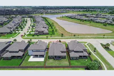 2409 Lake Mist Drive, Texas City, TX 77568 - Photo 42