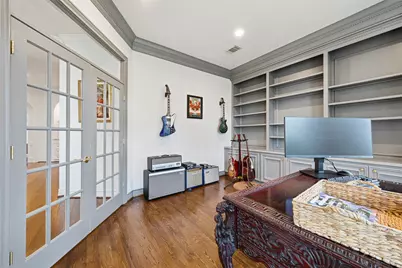 4923 Palmetto Street, Bellaire, TX 77401 - Photo 8