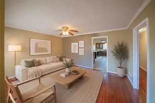 726 Skylark Rd, Pasadena, TX 77502 - Photo 4