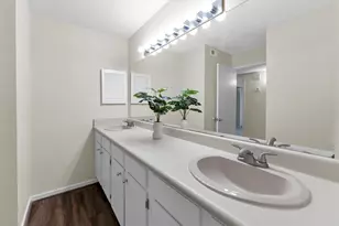 1100 Augusta Dr, Houston, TX 77057 - Photo 28