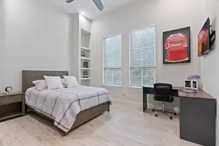 25019 Butler Hill Ct, Tomball, TX 77375 - Photo 4