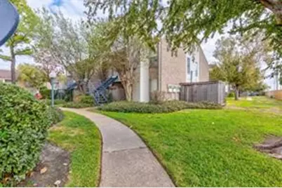3900 Woodchase Drive #132, Houston, TX 77042 - Photo 18