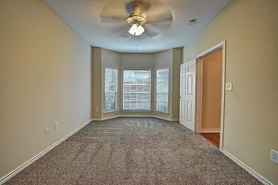 1919 Post Oak Park Drive #5318, Houston, TX 77027 - Photo 2