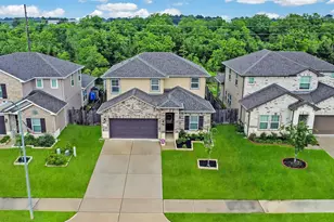 12806 N Winding Pines Dr, Tomball, TX 77375 - Photo 2
