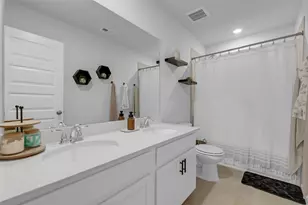 12806 N Winding Pines Dr, Tomball, TX 77375 - Photo 32