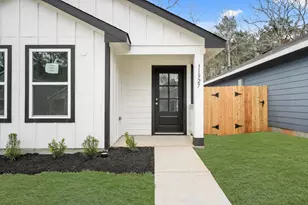 11927 Detar Ct, Willis, TX 77378 - Photo 4