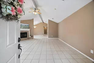 12827 Sandri Ln, Houston, TX 77077 - Photo 2