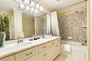 1418 Ave M 1/2, Galveston, TX 77550 - Photo 34