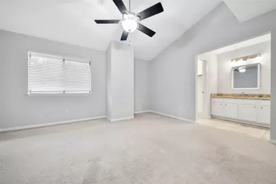 10 E Willowwood Court, The Woodlands, TX 77381 - Photo 10