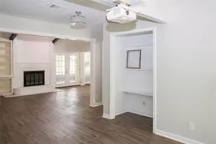 912 Robinson Rd, La Porte, TX 77571 - Photo 26
