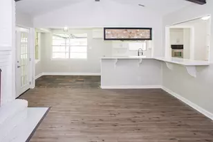 912 Robinson Rd, La Porte, TX 77571 - Photo 22