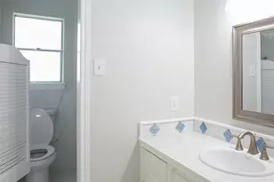912 Robinson Rd, La Porte, TX 77571 - Photo 34