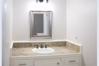 912 Robinson Road, La Porte, TX 77571 - Photo 30
