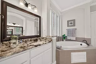 2027 Baker Estates Dr, Houston, TX 77094 - Photo 22