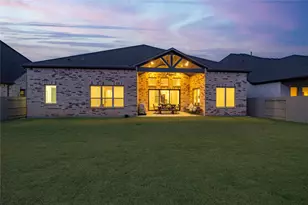 2010 Southern Landings Dr, Manvel, TX 77583 - Photo 46