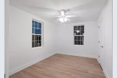 3619 Avenue S, Galveston, TX 77550 - Photo 12