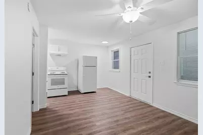 3619 Avenue S, Galveston, TX 77550 - Photo 32