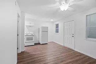 3619 Ave S, Galveston, TX 77550 - Photo 32