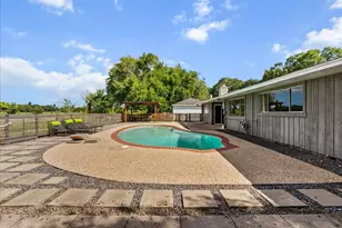 15319 Diana Ln, Houston, TX 77062 - Photo 34